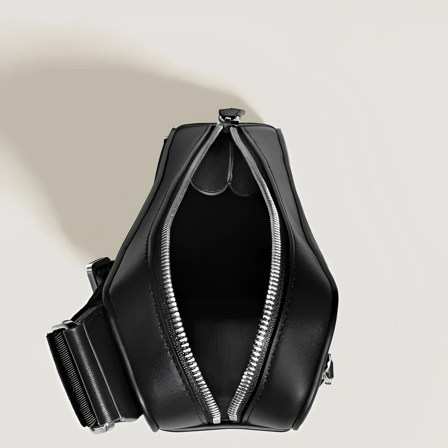 Borsa a tracolla montblanc soft compatta nera in pelle con tasche esterne offrono funzionalità e stile