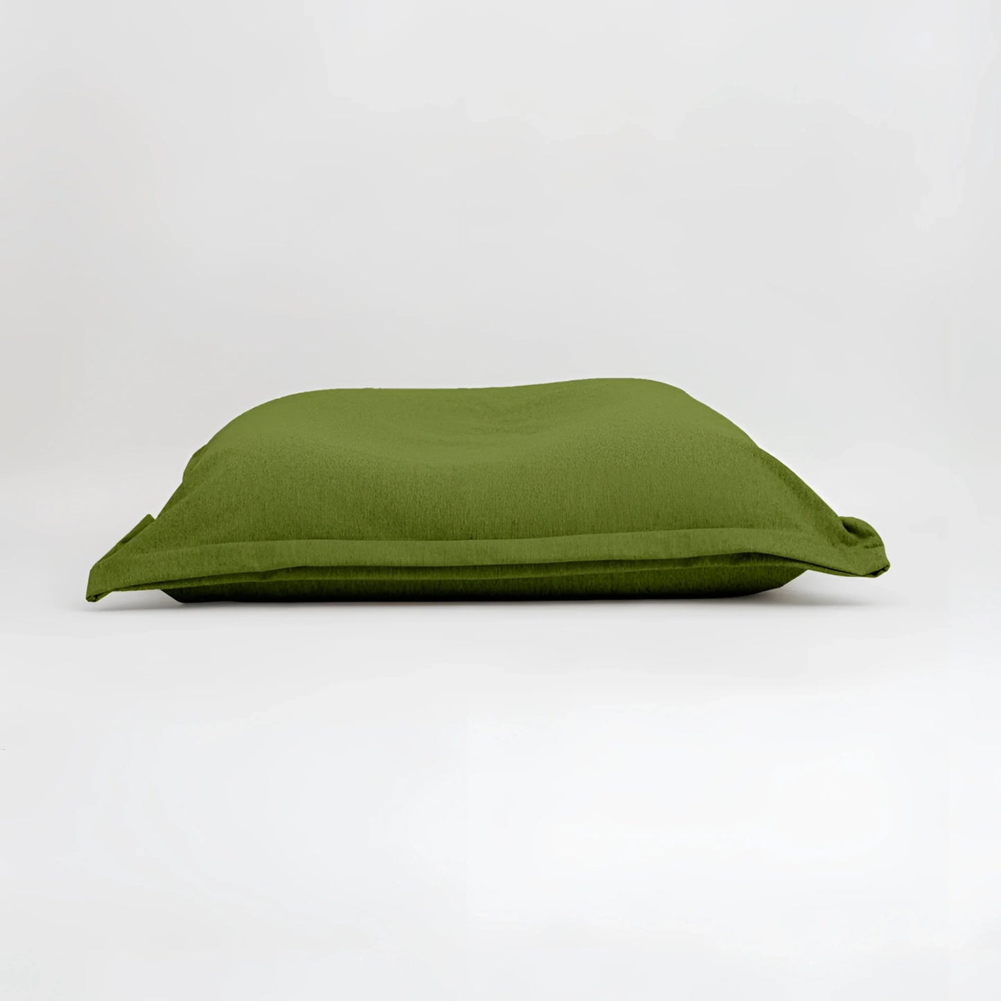 Maxi cuscino Firenze verde oliva in feltro morbido con dimensioni generose e cuciture ben rifinite infinito abbraccio