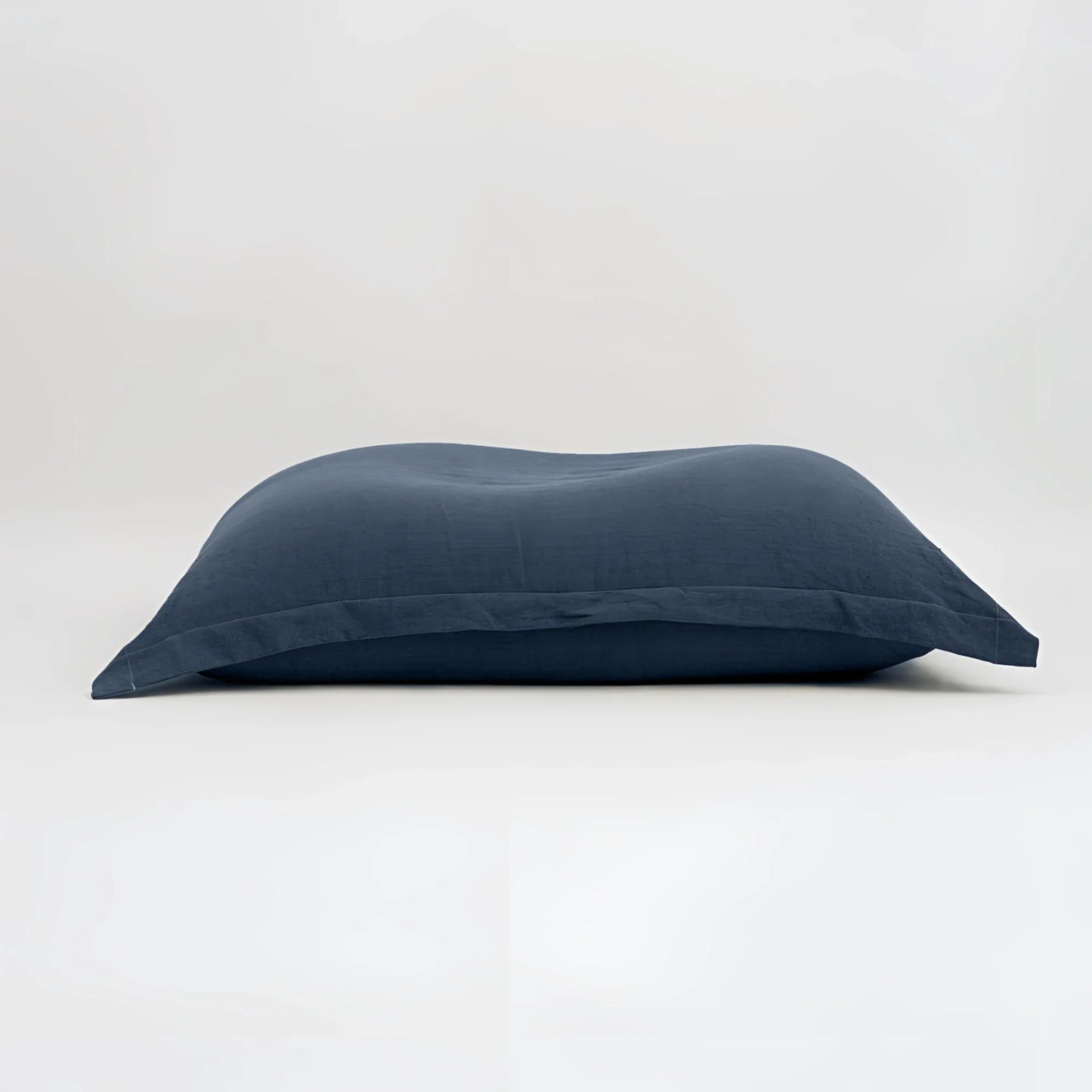 Navy blue linen maxi cuscino firenze pillowcase with dimensioni generose for comfort infinito abbraccio